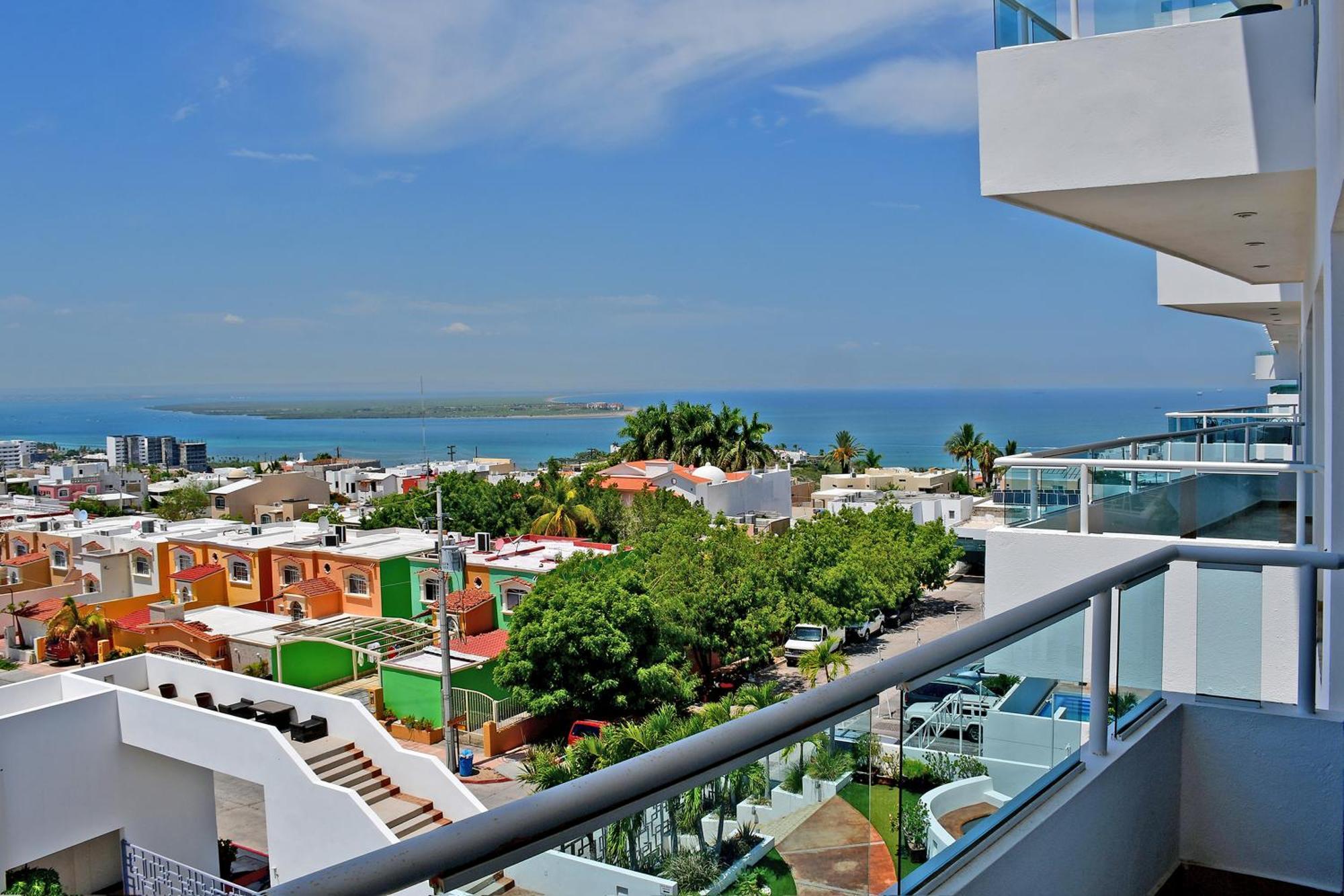Oceanview Living Space & Balcony With Fiberoptic Wifi! La Paz Kültér fotó